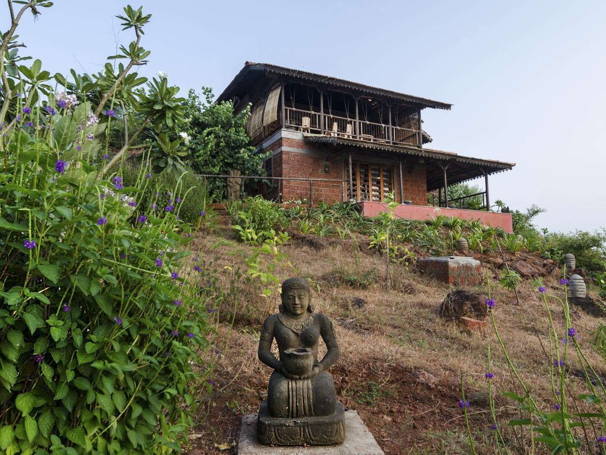 Saffronstays Villa 270, Dāpoli Extérieur photo